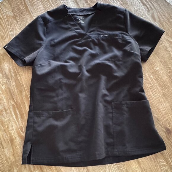 Set of Jaanuu Black Scrubs - MediumTop, Large Jogger Bottoms - Picture 4 of 6